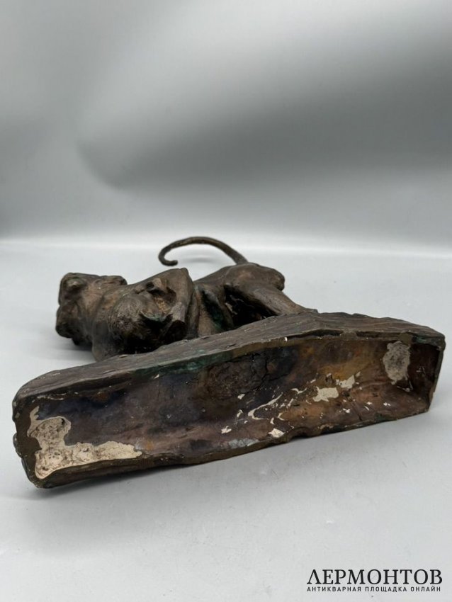 Статуэтка «Обезьяна с малышом». Бронза, скульптор Е. Торич, 1988 год
