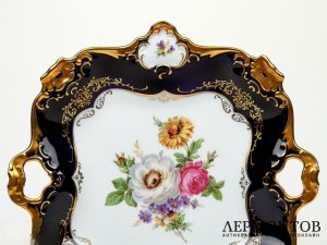 Блюдо с цветочным мотивом. Фарфор, Alka, Германия, 1967–1970 годы