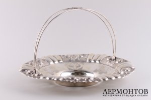 Многофункциональная ваза с ручкой. Португалия, середина 20 в. Серебро 800 пробы.