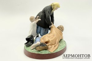 Статуэтка Из кабака. Россия, фабрика Ф. Гарднера, 19 век. Бисквитный фарфор.
