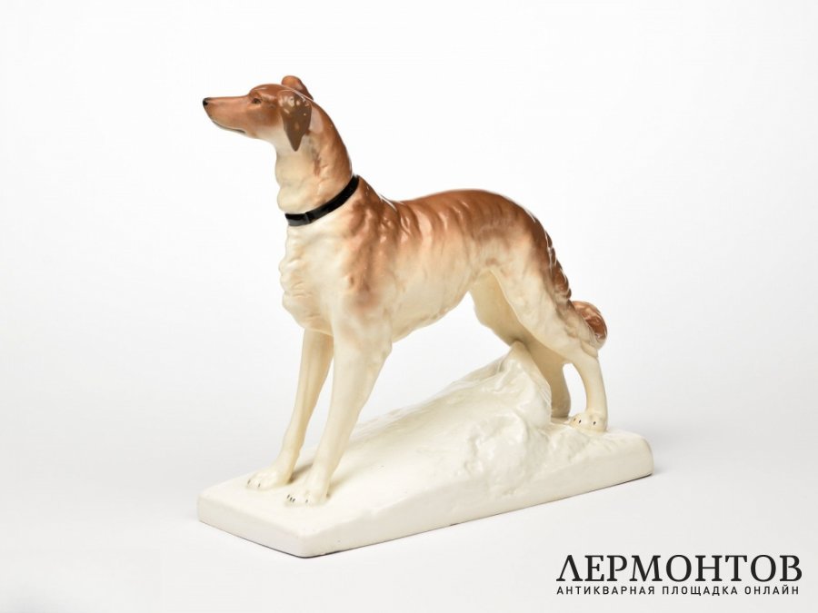 Статуэтка «Борзой». Фарфор, Royal Dux, Чехословакия, 1918–1938 годы