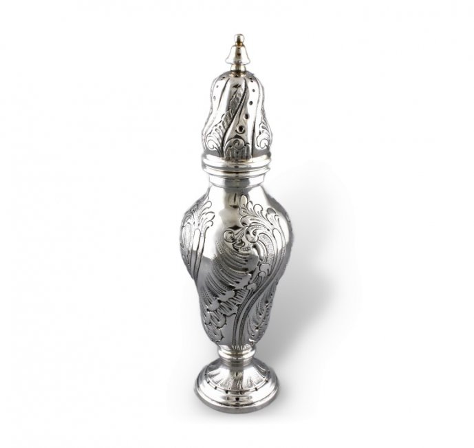 Высокий шейкер для специй. Серебро 800 пробы. Европа, 1930-е.
