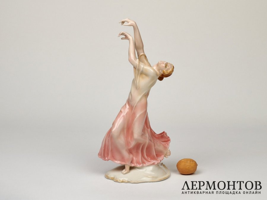 Статуэтка «Танцовщица». Фарфор, Karl Ens, Германия, 1919–1940 годы