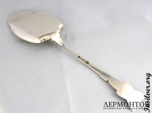 Лопатка Hertz в стиле модерн. Серебро 830 пробы, золочение. Дания, 1905 год.