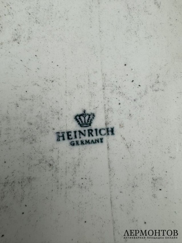 Пласт «Полевые цветы». Фарфор, живопись, Heinrich, Германия, 20 век