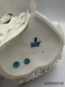 Статуэтка «Летняя серенада». Фарфор, роспись, Lladro, скульптор Regino Torrijos, Испания