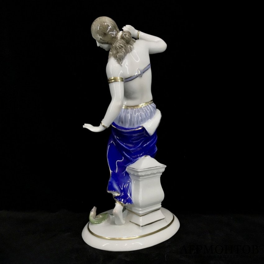 Статуэтка «Танцовщица со змеёй». Фарфор, Rosenthal, Германия, 1926 год