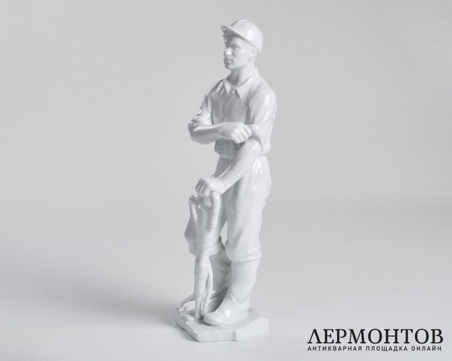 Статуэтка «Шахтёр». Фарфор, Herend, Венгрия