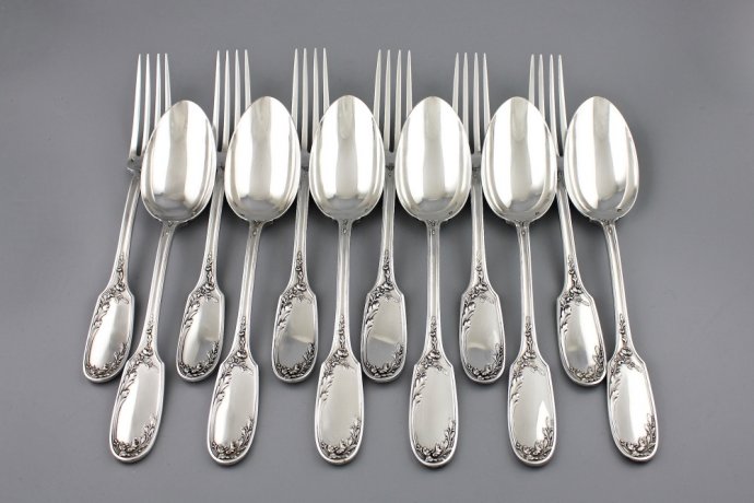 СТОЛОВЫЙ НАБОР НА 6 ПЕРСОН DOUTRE ROUSSEL. СЕРЕБРО 950 ПРОБЫ. ФРАНЦИЯ.