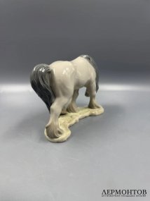Статуэтка «Конь-тяжеловоз». Фарфор, Lladro, Испания