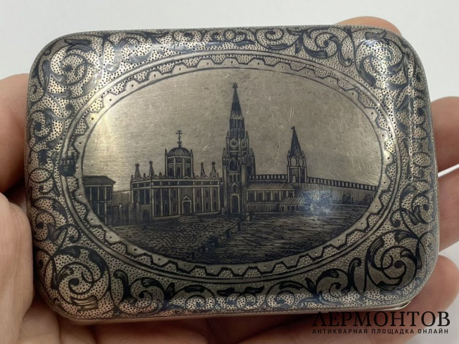 Кошелек Кремль. Россия, 19 век. Серебро 84 пробы, чернь.