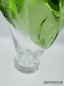 Ваза «Tanega». Хрусталь, Lalique, автор М.-К. Лалик, Франция, 1994 год