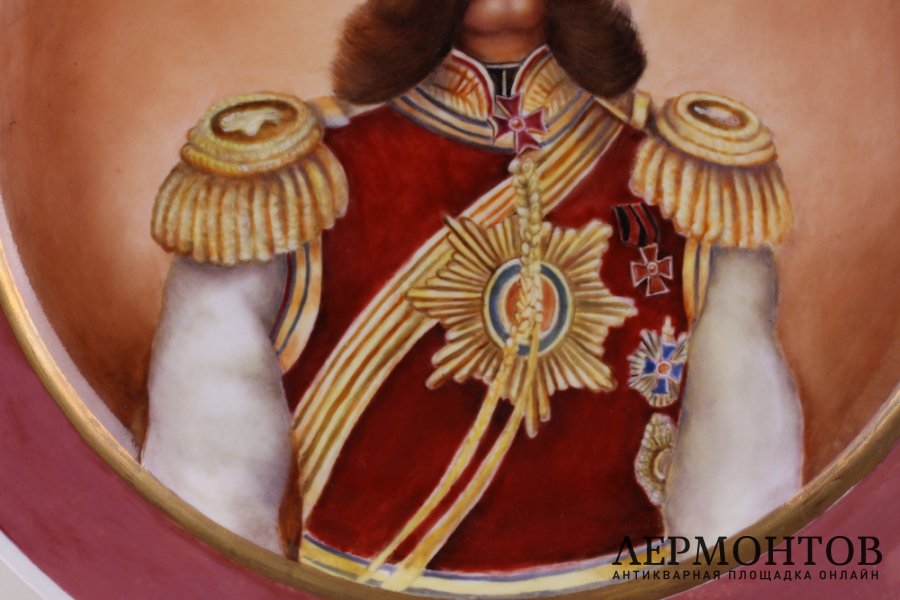 Декоративная тарелка Генерал Николай Николаевич Шипов. Россия, 20 век, художник Б.А.