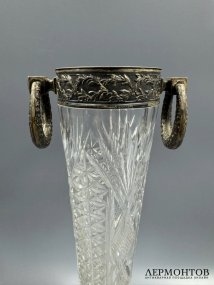 Ваза в стиле неоклассицизма. Серебро 84 пробы, хрусталь, Россия, 1908–1917 годы