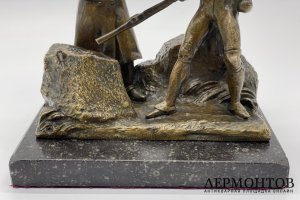 Скульптура Наполеон Бoнaпаpт и coлдaт. Франция, скульптор Gechter, 19 век. Бронза. 