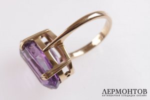 Кольцо с аметистом 12,5 ct. Золото 585 пробы. США 