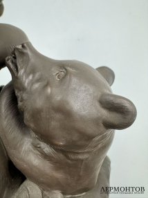 Статуэтка «Играющие медведи». Каменная керамика Бёттгера, Meissen, Германия, начало 20 века