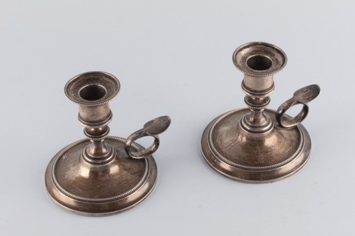 Парные подсвечники в стиле ампир. Сазиков. Серебро 84 пробы. Россия, 1873 год.