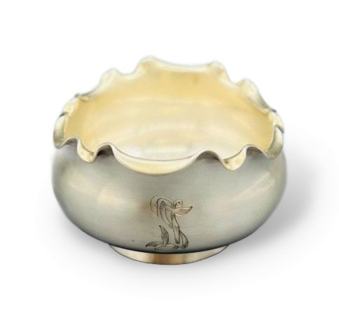 Солонка с фигурным бортом. Серебро 84 пробы, С. Мясоедов, Россия, 1899–1908 годы