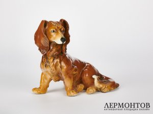 Статуэтка «Такса». Фарфор, Karl Ens, Германия, 1950–1960 годы