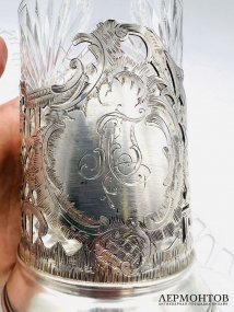 Подстаканник в неорусском стиле со стаканом. Серебро 84 пробы, мастер МВ, Россия, 1899–1908 годы