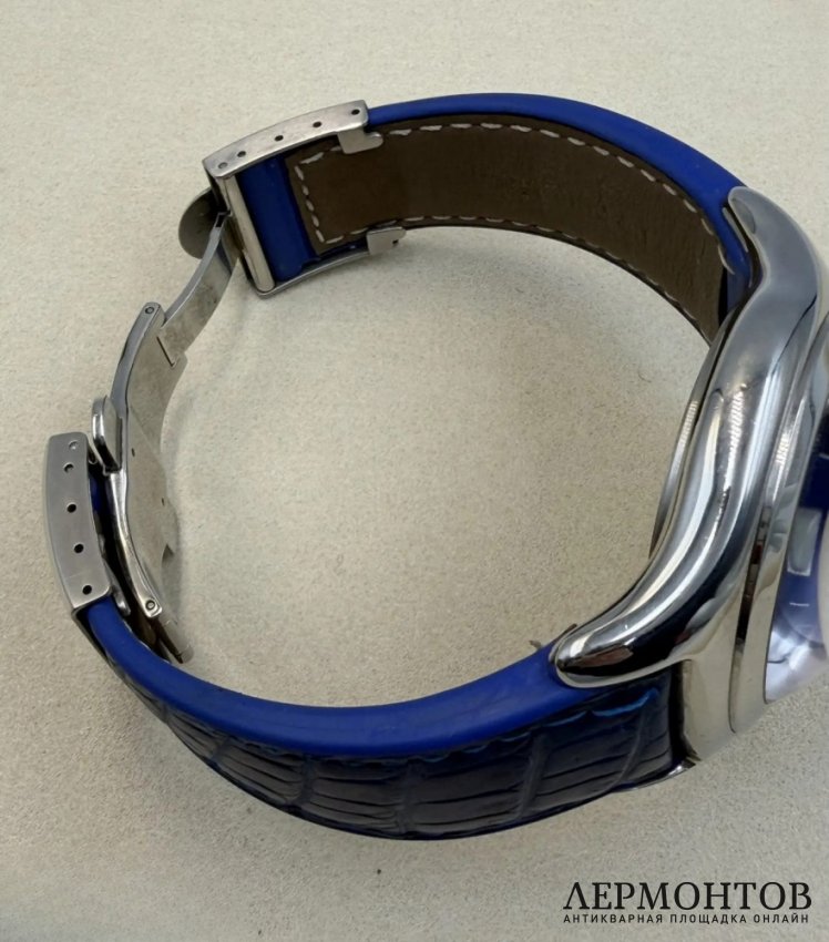 Наручные часы «Bubble». Corum, Швейцария