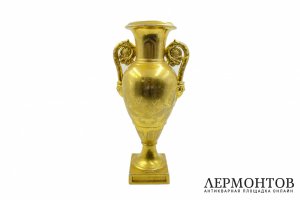 Крупная ваза с из. мифолог. сц.  Россия,1830-е гг. фарф. з. Батенина. Фарфор, роспись