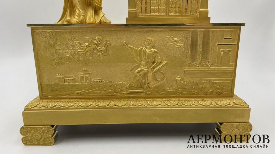 Часы библиотека в стиле Ампир. Франция, Париж, 1810-20-е гг. Бронза, золочение.
