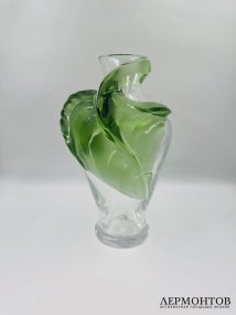 Ваза «Tanega». Хрусталь, Lalique, автор М.-К. Лалик, Франция, 1994 год