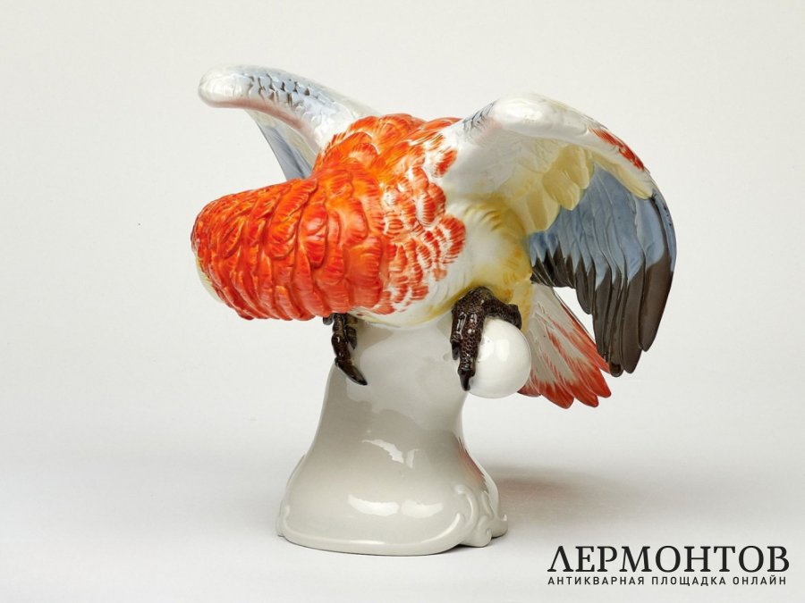 Статуэтка «Попугай». Фарфор, Rosenthal, Германия, 1949 год