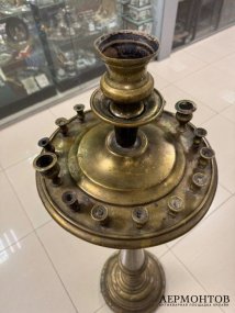 Церковный напольный подсвечник. Латунь, фирма Оловянишниковых, Россия, конец 19 века