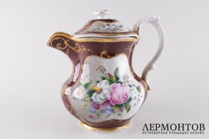 Кувшин с крышкой. Гарднер. Фарфор, роспись, золочение. Российская империя, сер. XIX в