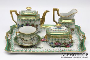 Чайный набор Эгоист. Фарфор, роспись. Франция, Лимож, конец 19-начало 20 века.